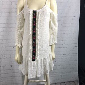 Boho style cold shoulder dress by Voom EUC sz S